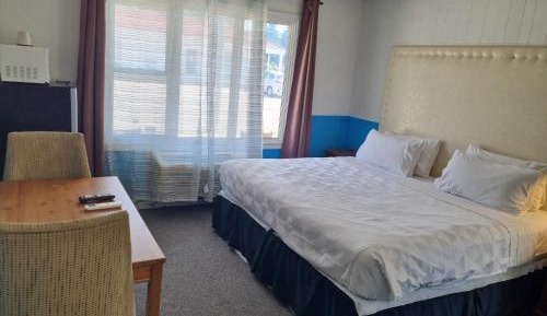 One-Bedroom Standard Apartment