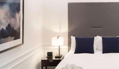Lodge Suite