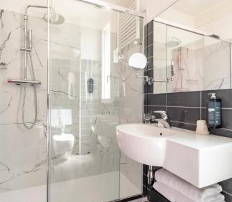 Junior Suite with Balcony