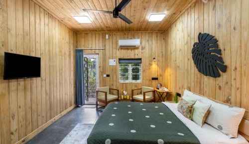 Junior Suite with Garden View