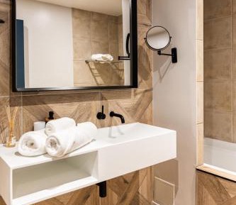 Premium Quadruple Room