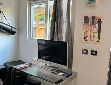 Family Room with Garden View