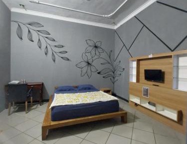 Queen Room