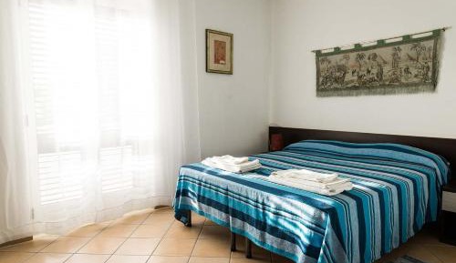 Quadruple Room with Private Bathroom