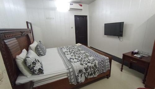 Single Room with Bathroom