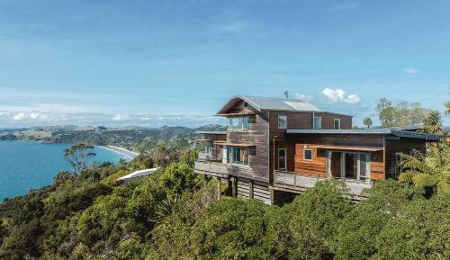 Four-Bedroom Deluxe Home - Oceanfront