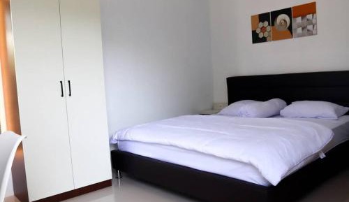 One-Bedroom Villa