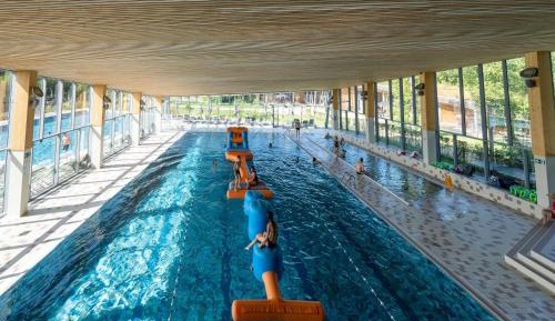 One-Bedroom Holiday Home