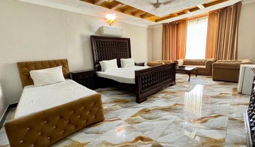 Deluxe Double or Twin Room