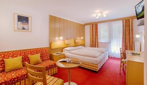 Double or Twin Room with Balcony