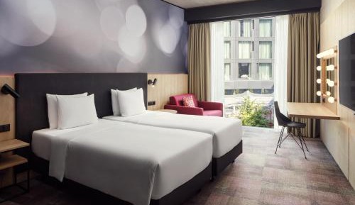 Comfort Triple Room with Two Twin Beds and Fold-Out Chair