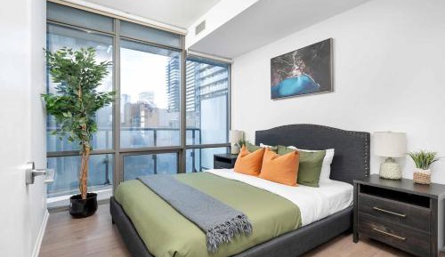 Two-Bedroom Deluxe Apartment with Balcony