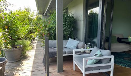 Studio Apartment with Balcony