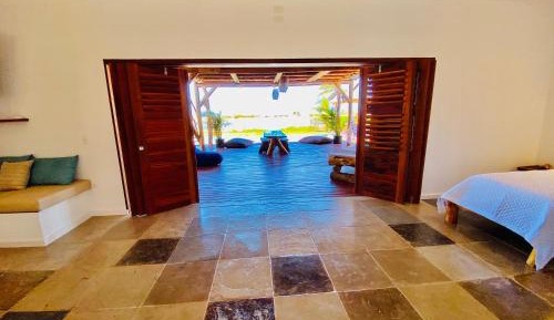 Studio with Sea View