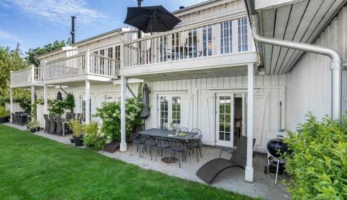 Three-Bedroom Vacation Home 