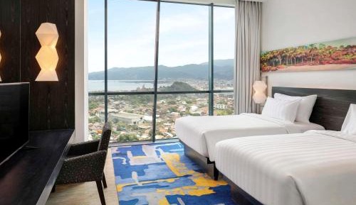 Superior Twin Room with Mountain View