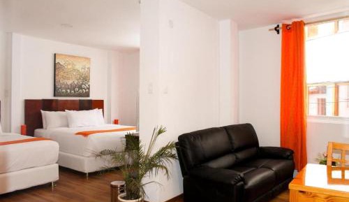 Deluxe Suite with Spa Bath