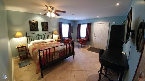 King Room