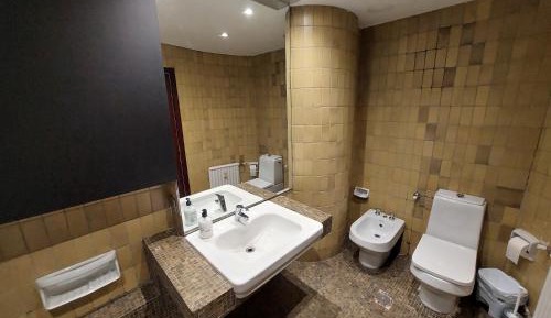 Double Room with Shared Bathroom