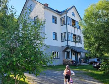 Apartment with Garden View
