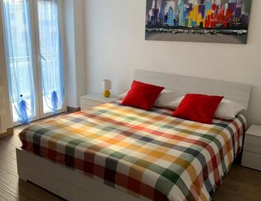 Two-Bedroom Deluxe Apartment with Balcony