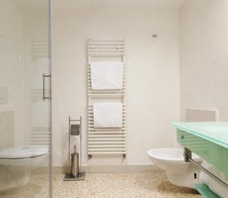 Family Suite - Main Building