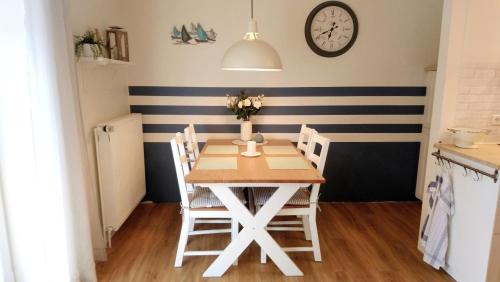 Two-Bedroom Apartment with Terrace