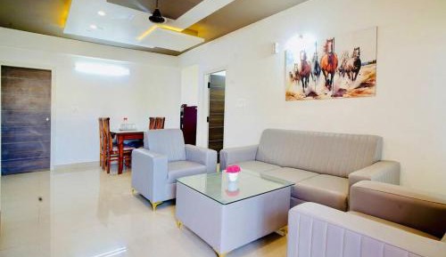 Family Two-Bedroom Apartment with View