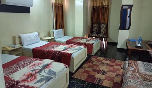 Classic Quadruple Room