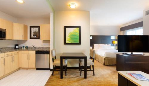 Queen Studio with Sofa Bed