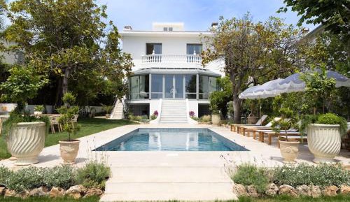 Villa with Sea View