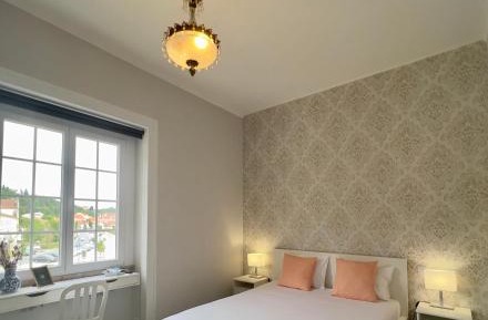 Deluxe Double Room with Castle View