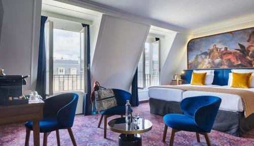 Superior Twin Room