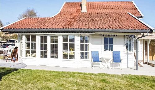 Two-Bedroom Holiday Home