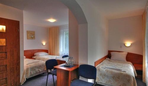 Standard Triple Room - Lower Floor