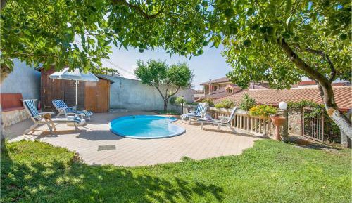Four-Bedroom Holiday Home