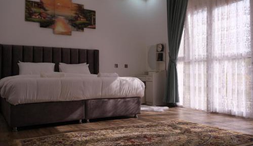 King Room with Garden View