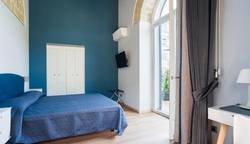 King Room with Garden View