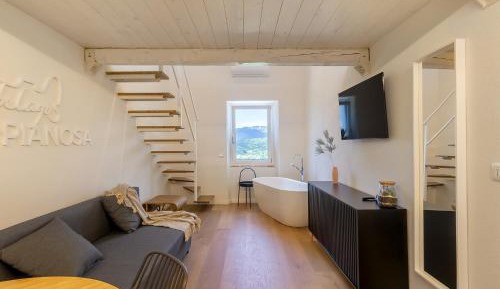 Triple Room with Bath