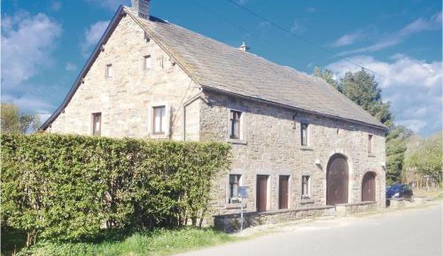 Eleven-Bedroom Holiday home