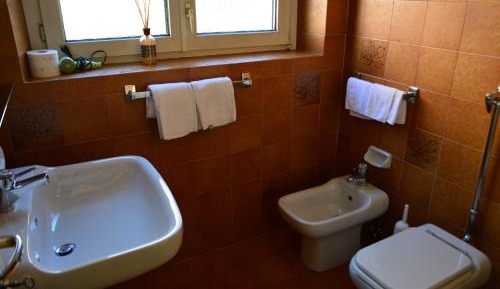 Double Room with Private External Bathroom