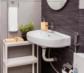 Deluxe Double Room (2 Adults + 1 Child)