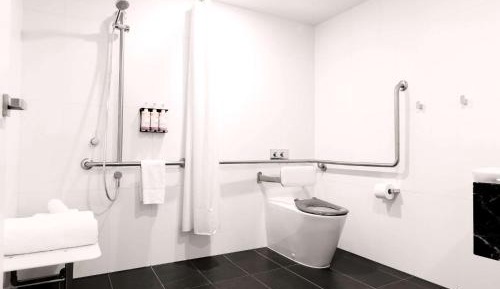 Accessible Superior King Room