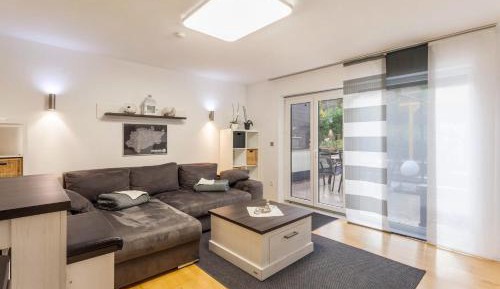 Superior One-Bedroom Apartment