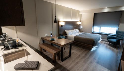 Superior King Room