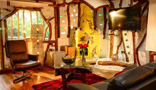 Suite with Mountain View