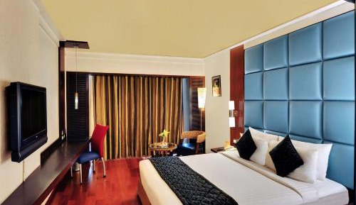 Blue Ribbon Room