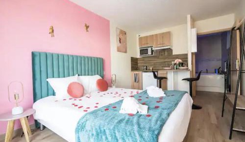 Double Room with Spa Bath