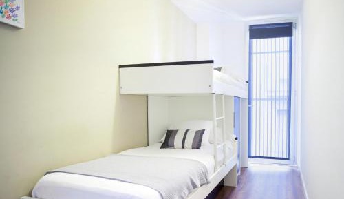 Two-Bedroom Apartment with Terrace - Bilbao 11