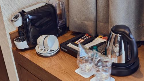 Double or Twin Room with Mountain View